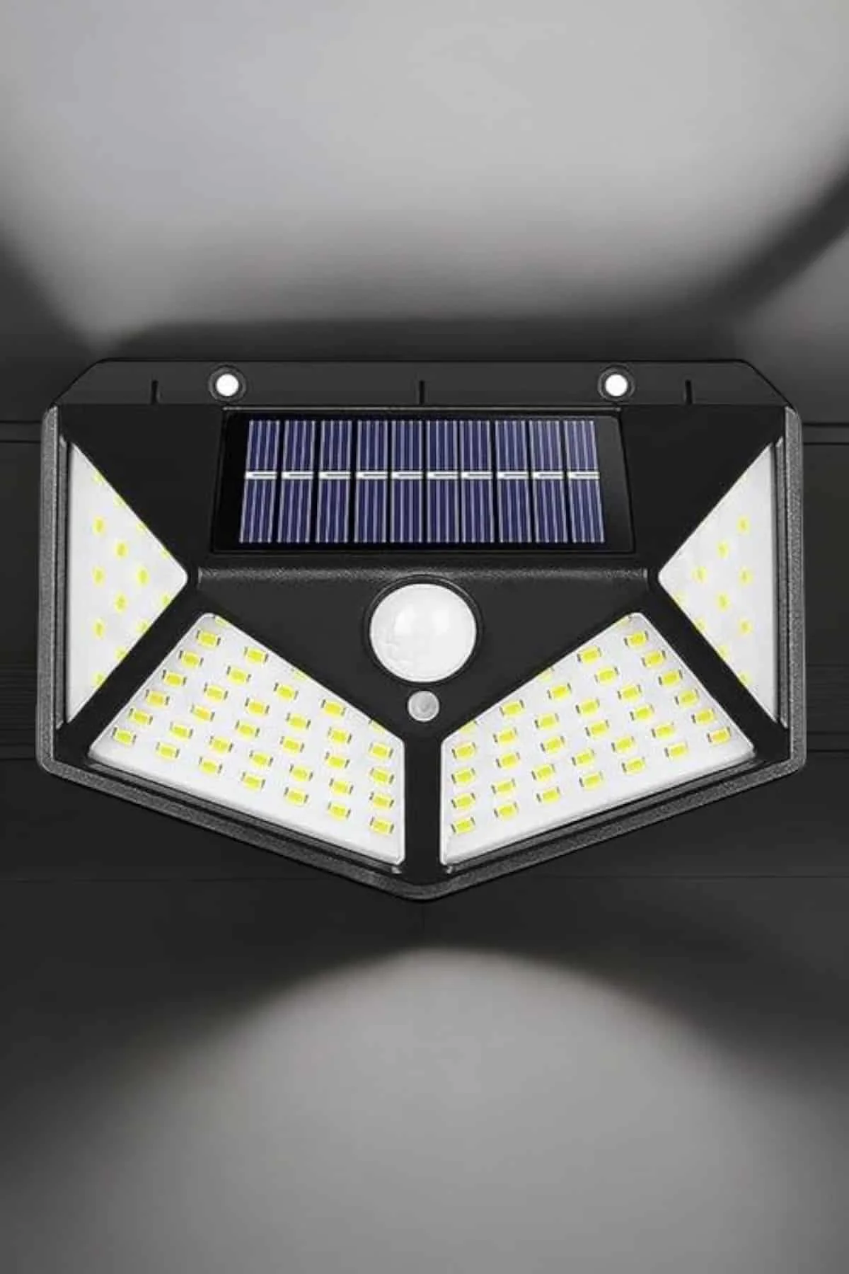 Güneş Enerjili Bahçe Aydınlatma Lambası Solar 100 Led Lamba Fiyatı, Yorumları ve Özellikleri