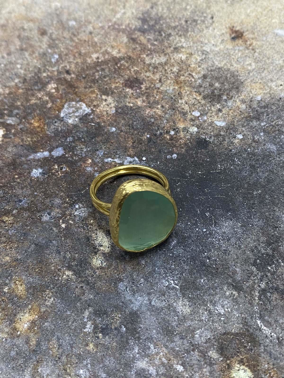 Güneş Taşı Serisi Fasülye Kesim Kedi Gözü Taşlı El İşi Kadın Altı