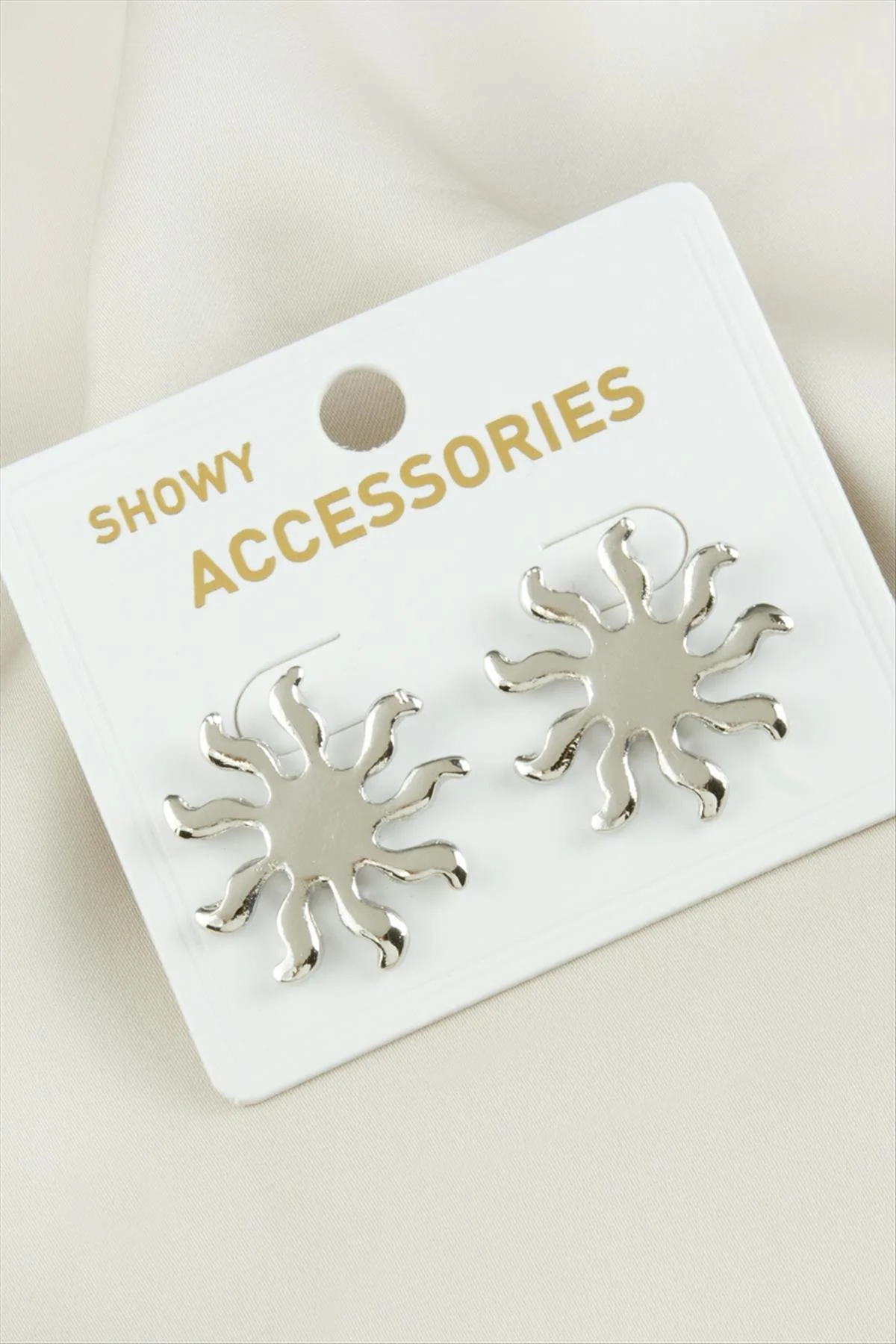 Güneş Yeni Sezon Metal () Küpe-Gümüş Rengi