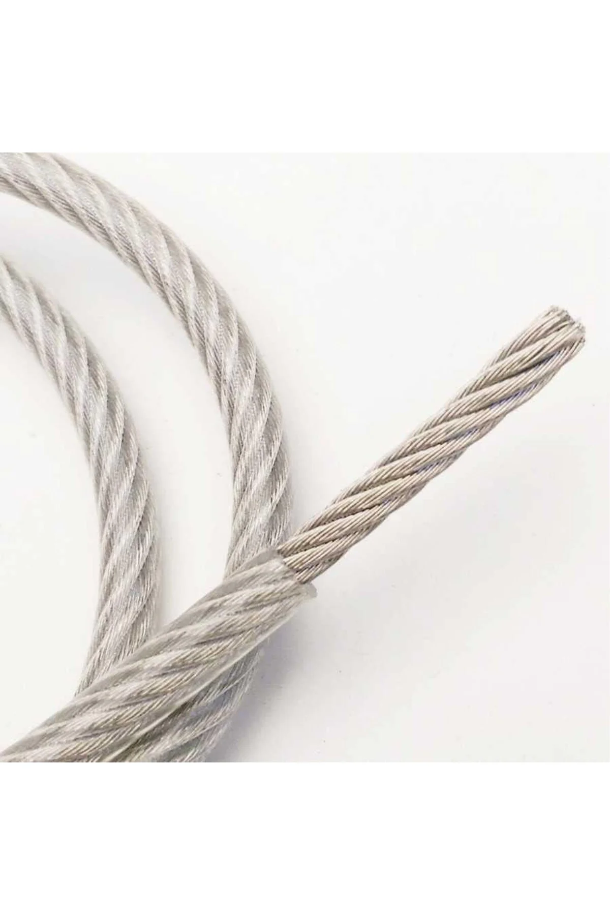 Güney (G841) ŞEFFAF İZOLELİ ÇELİK HALAT 4-6 MM 10 METRE