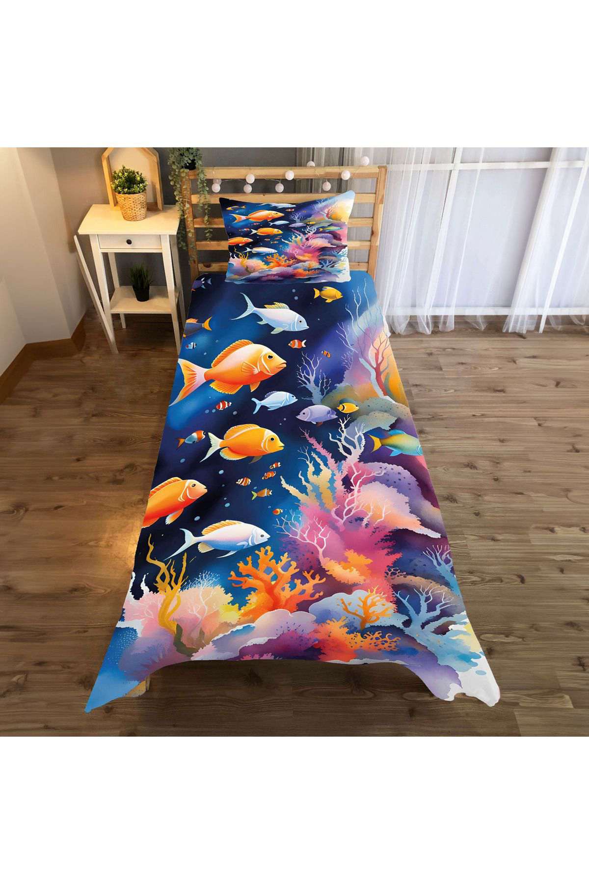 Evan Home Güzel Balık Desenli Çocuk Odası Takım Perde (İki Kanat),Yatak Örtüsü,Yastık,Kırlent ,Halı,