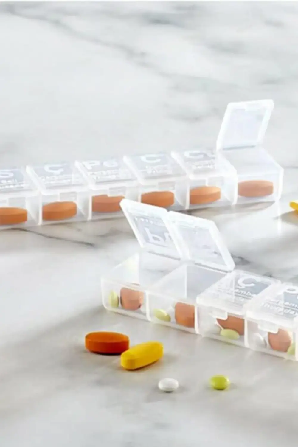 Haftalık İlaç Saklama Kutusu Plastik Şeffaf 7 Bölmeli Günlük İlaç