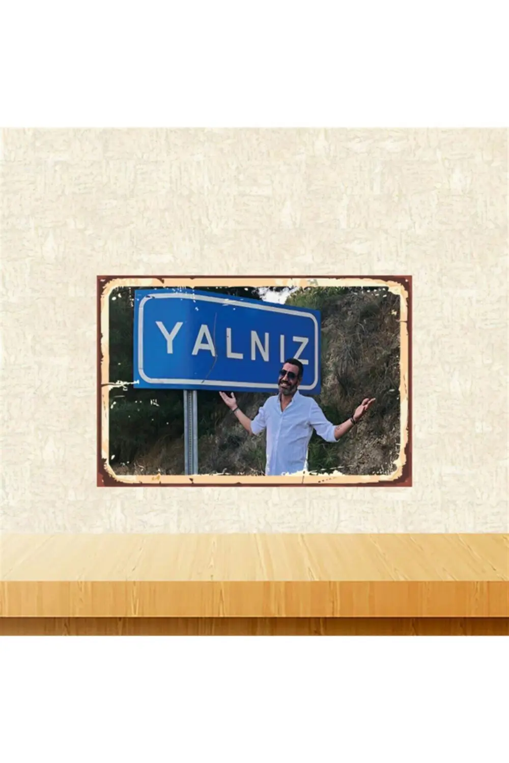 Hakan Altun Yalnız Retro Ahşap Tablo Tkfx5912 Fiyatı, Yorumları ve Özellikleri