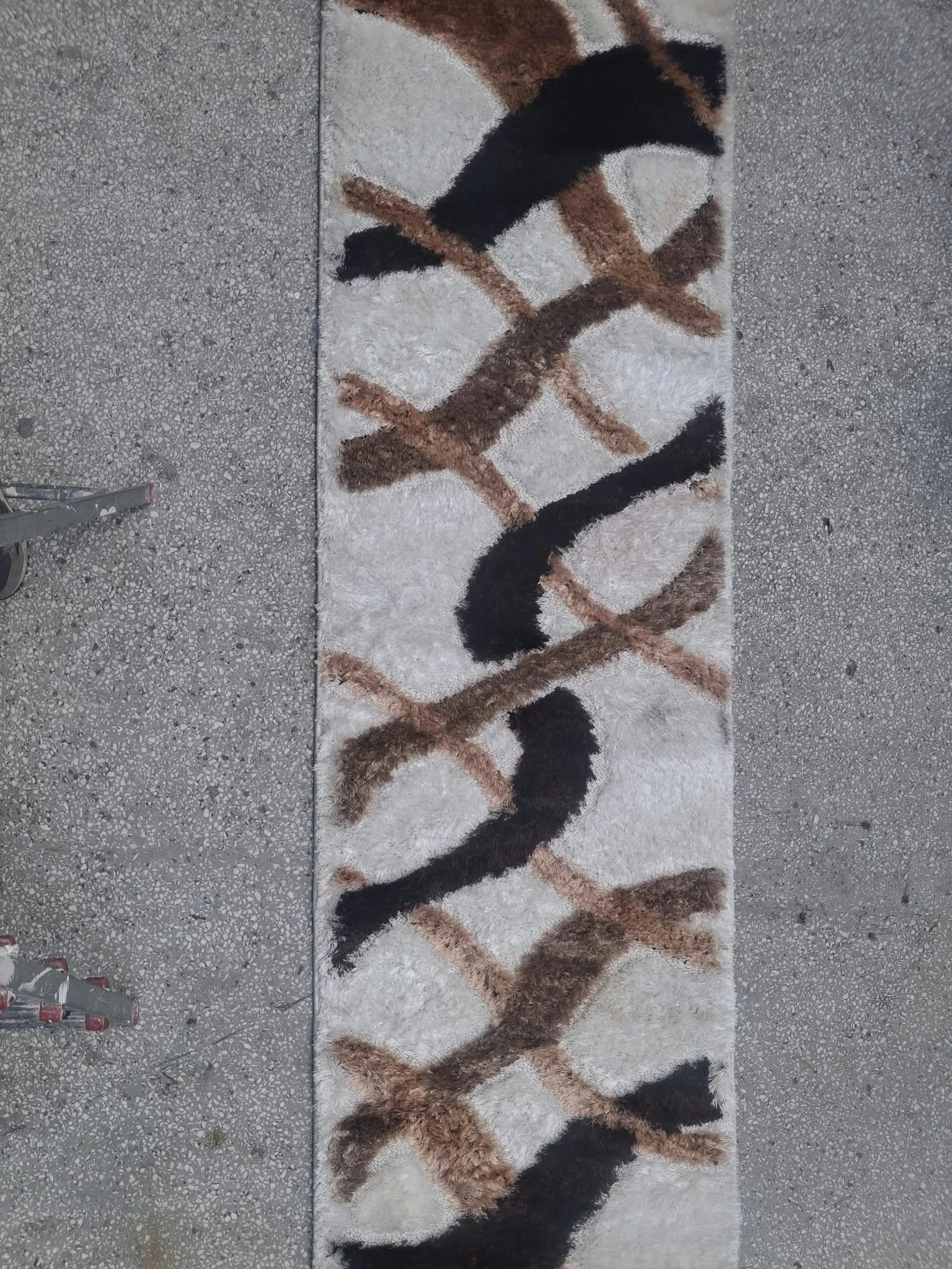 Halı Dilek Shaggy Collection 80-300 Ölçüsünde Kahve Çizgili Saçaksız Halı Dilek Shaggy Collection 80-300 Ölçüsünde Kahve Çizgili Saçaksız