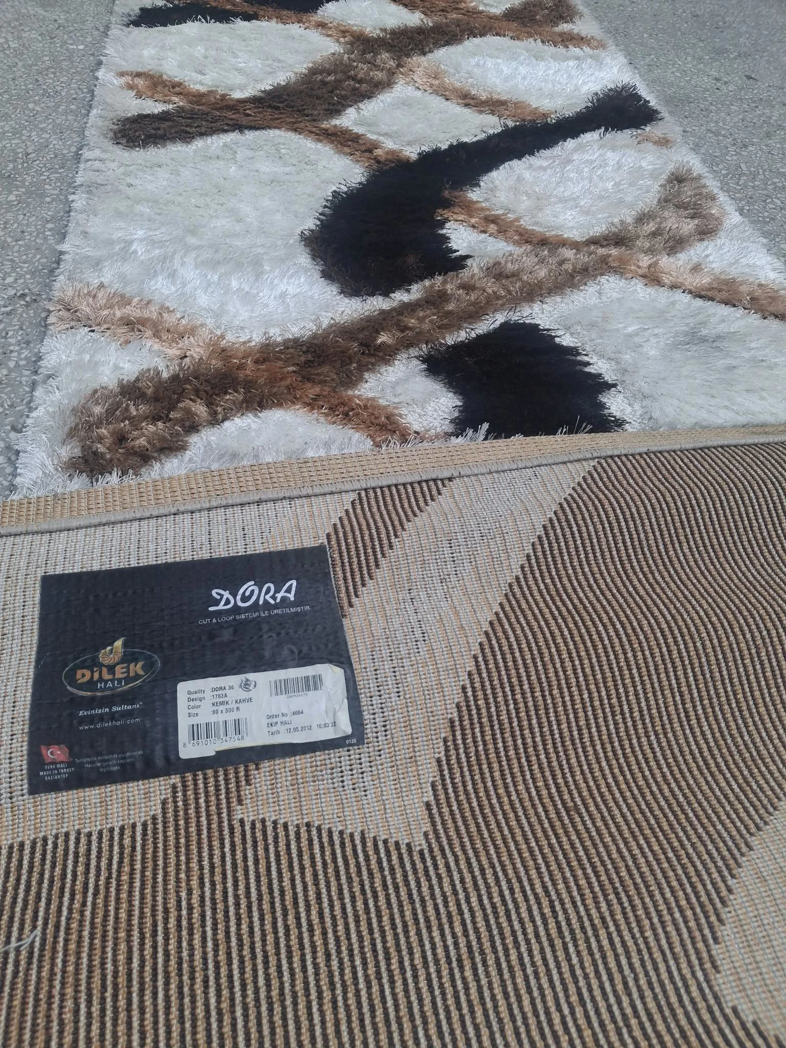 Halı Dilek Shaggy Collection 80-300 Ölçüsünde Kahve Çizgili Saçaksız Halı Dilek Shaggy Collection 80-300 Ölçüsünde Kahve Çizgili Saçaksız