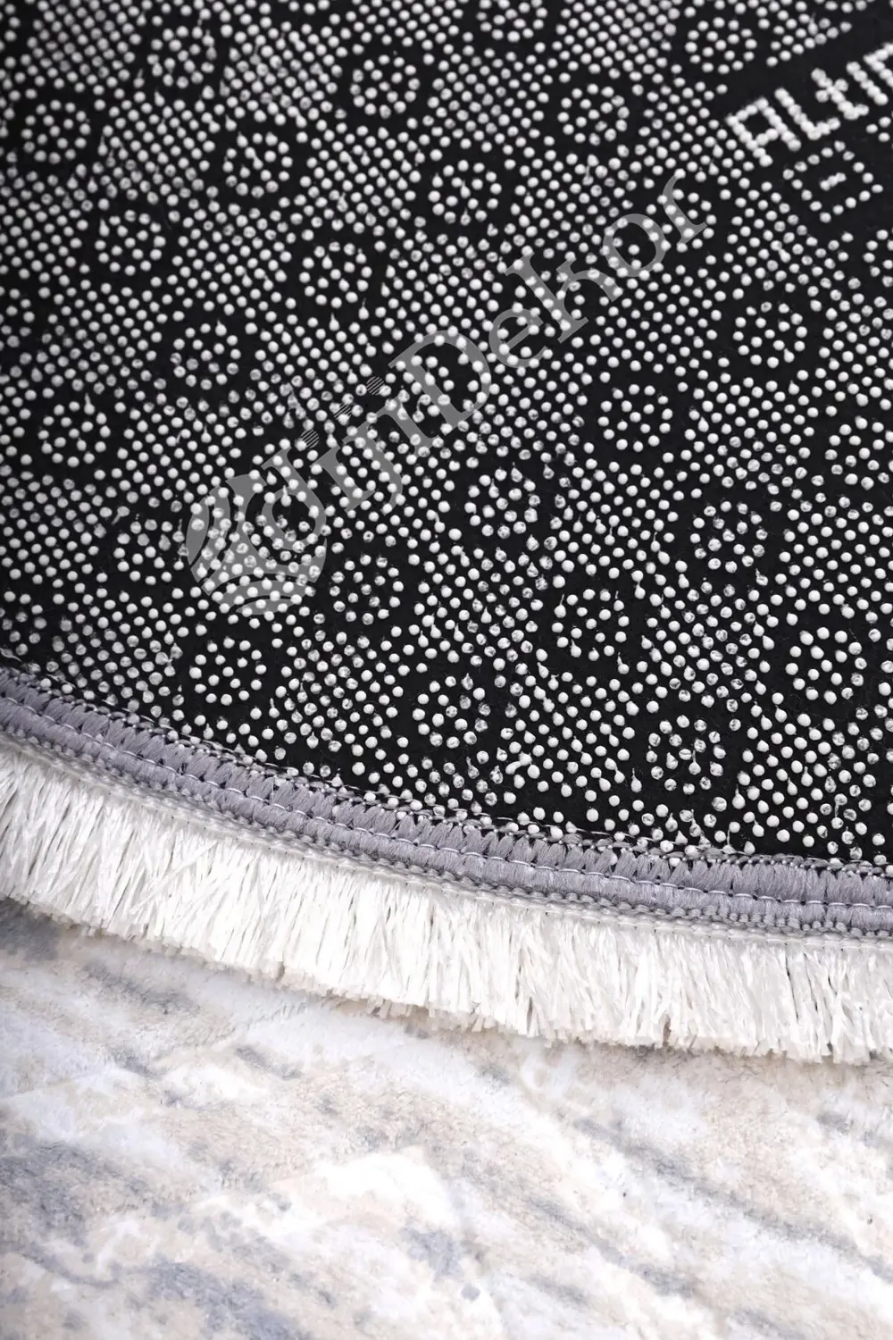 Halı Gri14 Cool Karo Saçaklı Oval Kaymaz Kesme Ince Yolluk Kilim Halı Gri14 Cool Karo Saçaklı Oval Kaymaz Kesme Ince Yolluk Kilim