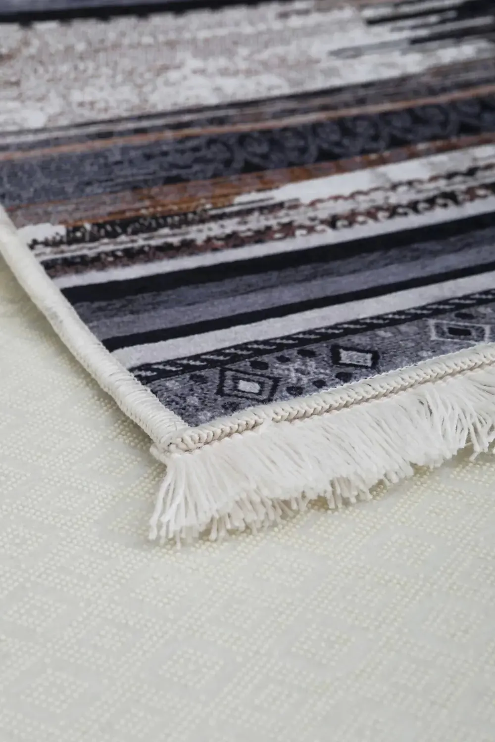 Halı Kahverengi Cool Köln Saçaklı Kaymaz Kesme Ince Yolluk Kilim