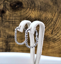 HALKA KÜPE GOLD KAPLAMA 30 MM ARKASI KAPALI (3CM) BURGU DESENLİ-0 HALKA KÜPE GOLD KAPLAMA 30 MM ARKASI KAPALI (3CM) BURGU DESENLİ-0