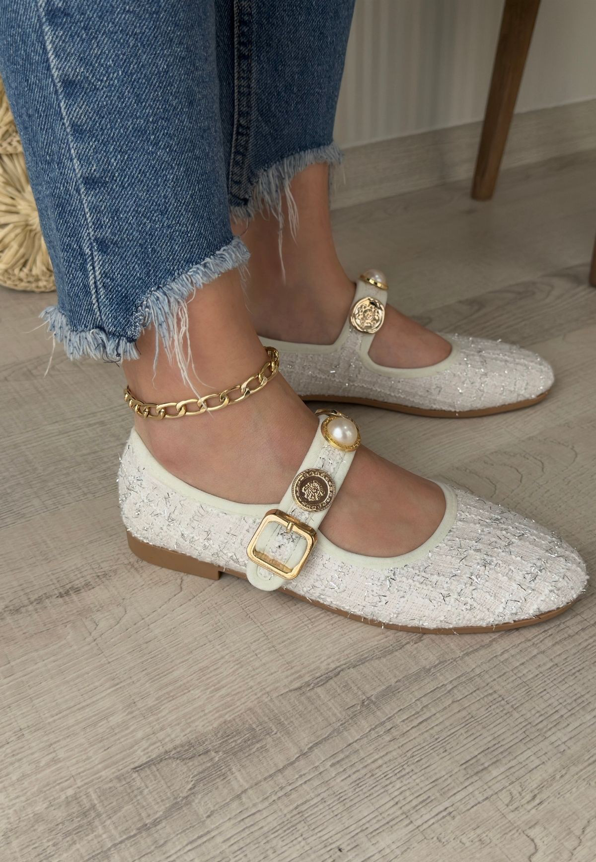 Hante Beyaz Keten Taşlı Babet Ayakkabı Hante Beyaz Keten Taşlı Babet Ayakkabı