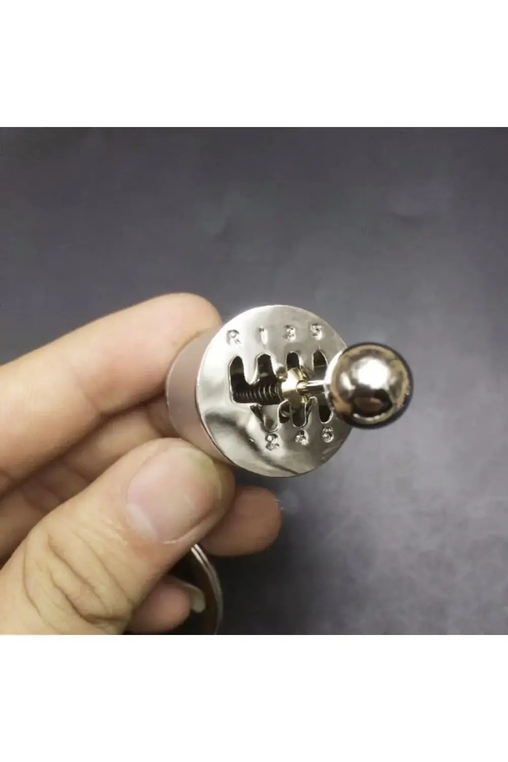 Hareketli Vites Kutusu Anahtarlık GO50609115610