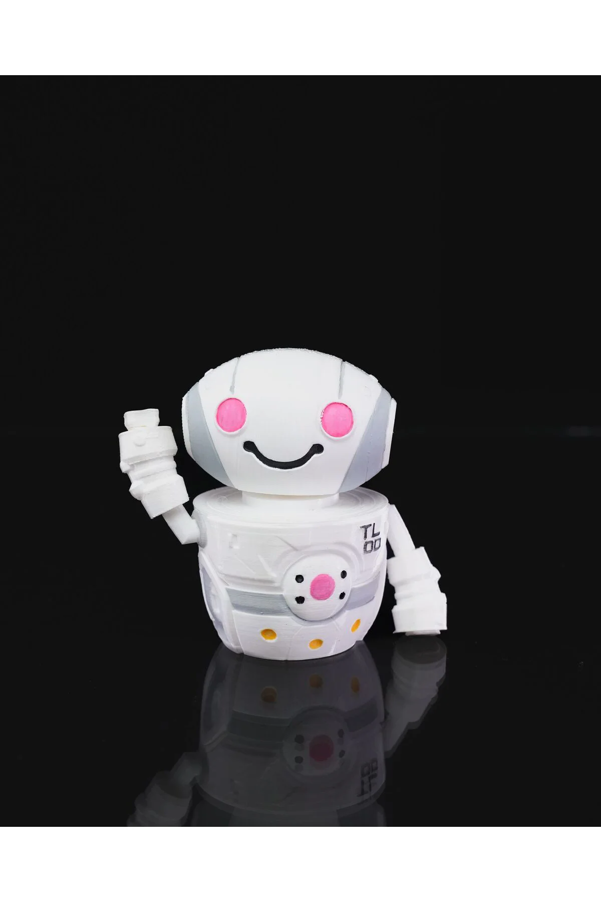 Hareketli Yüz İfadesi Değişen Robot Figürü