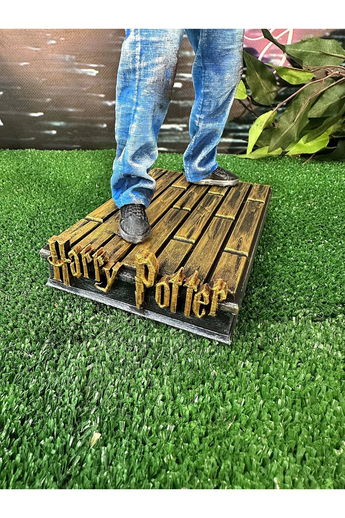 Harry Potter Ölüm Yadigarları Hogwarts Savaşı Boyalı Figür 30 CM (DEV BOY)