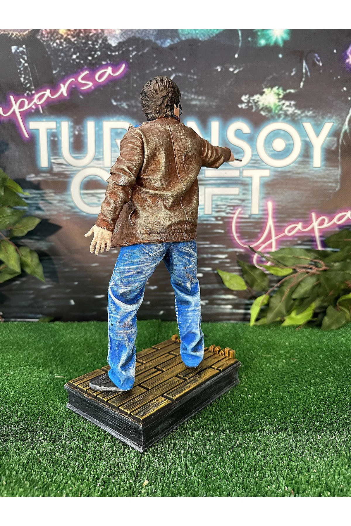 Harry Potter Ölüm Yadigarları Hogwarts Savaşı Boyalı Figür 30 CM (DEV BOY)