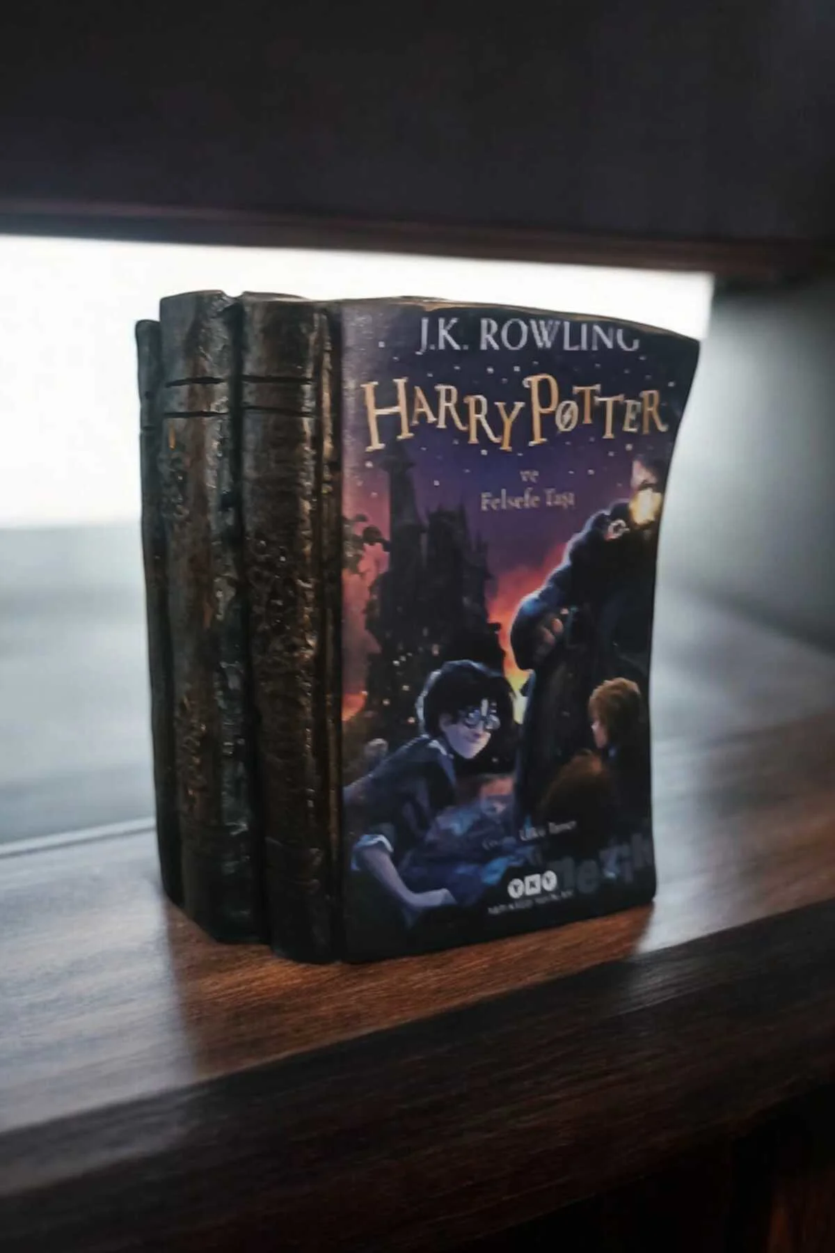 Harry Potter ve Felsefe Taşı Kitabı Şeklindeki Kalemlik 10x8 cm