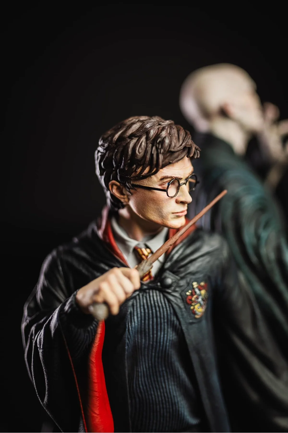 Harry Potter Ve Voldemort Son Savaş Hogwarts It All Ends 8k Ultra Hd Boyalı Figür 35 Cm (DEV BOY)
