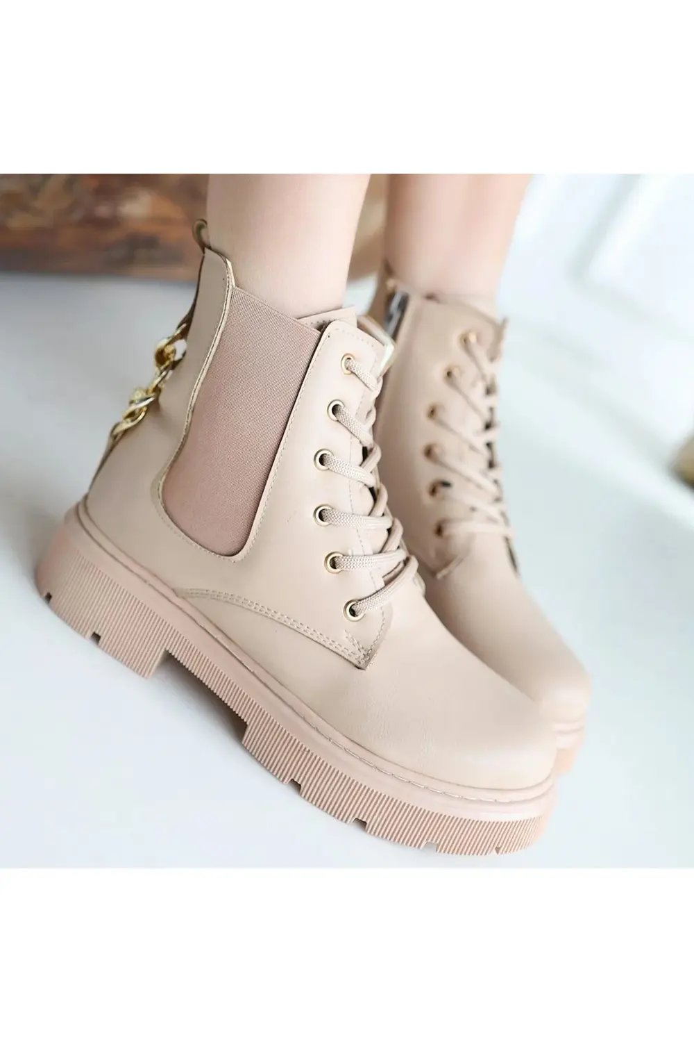 Harte Nude Cilt Bağcıklı Bot