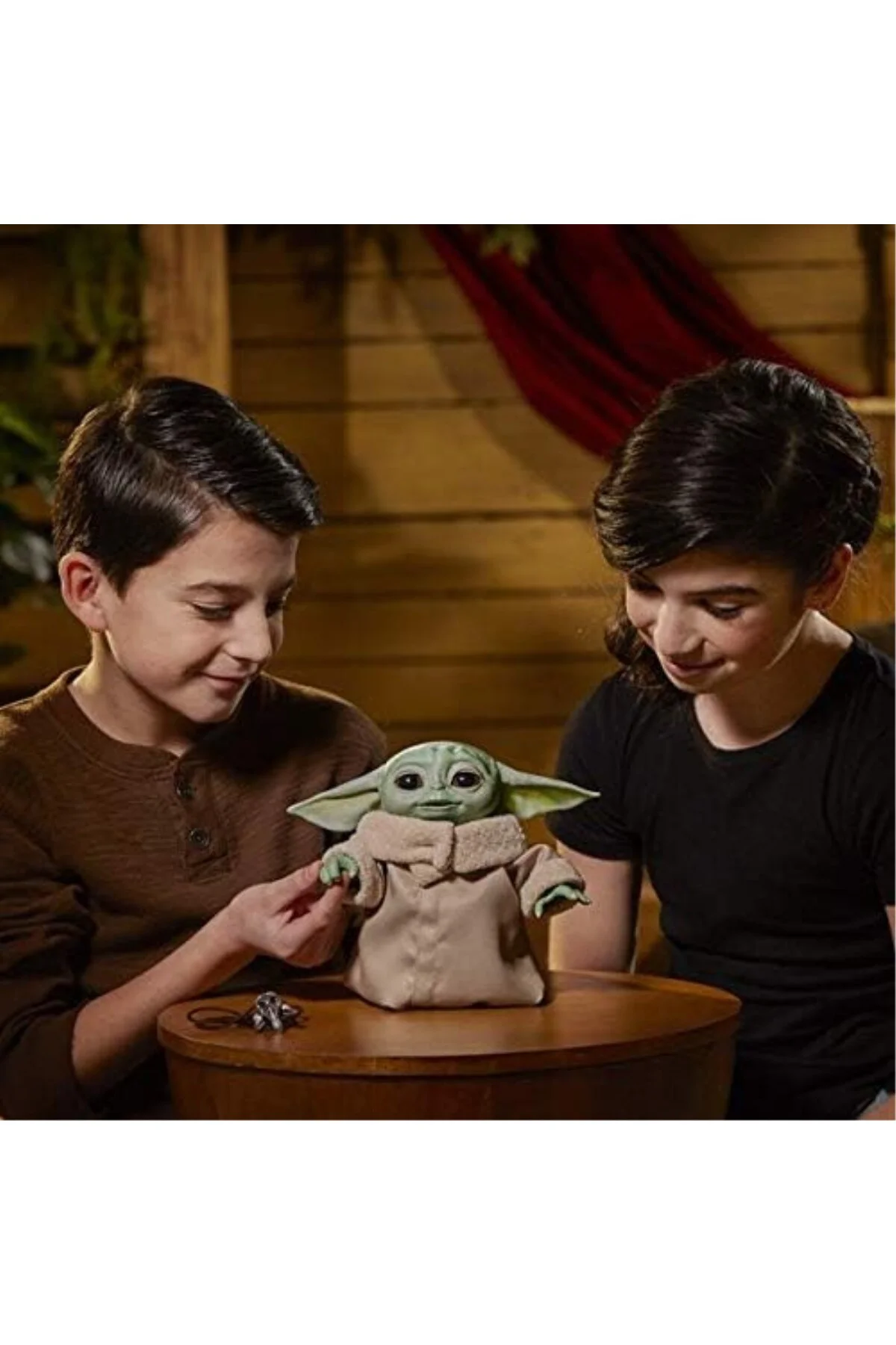 Hasbro Gaming Star Wars 25'in üzerinde ses ve hareket kombinasyonuyla Çocuk elektronik baskısı, Hasbro Gaming Star Wars 25'in üzerinde ses ve hareket kombinasyonuyla Çocuk elektronik baskısı,