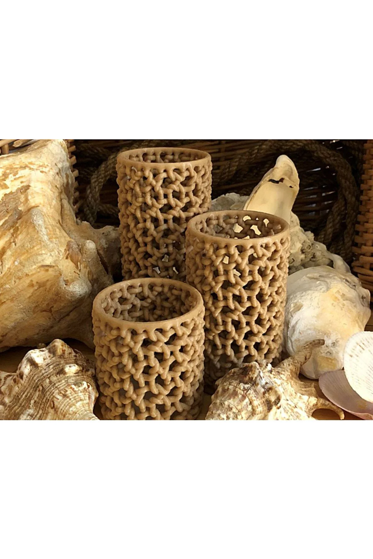 Hasır Görünümlü Plastik 3'lü Vazo Set 15cm - 10cm - 5 Cm (ÇAPLARI 8 CM)