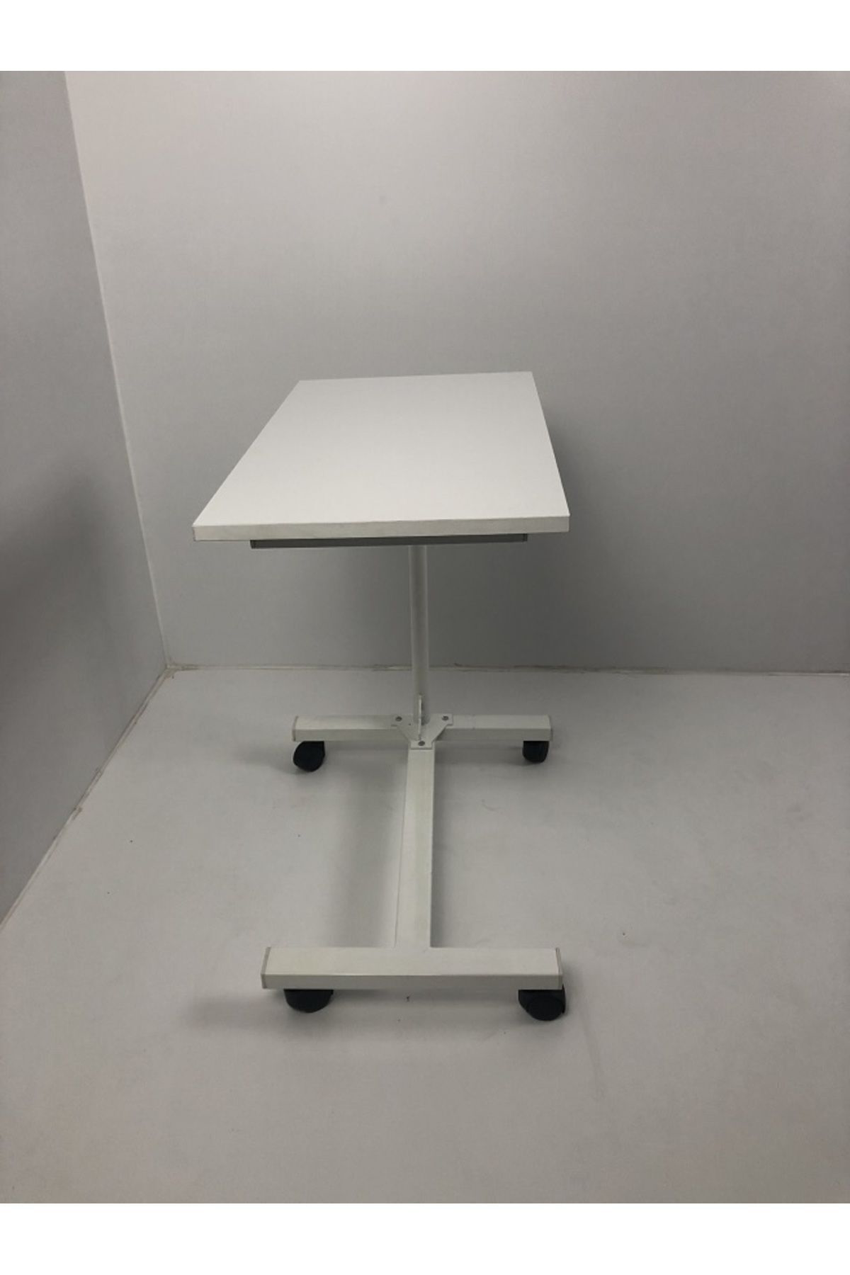 Nextmed Hasta Yemek Masasi