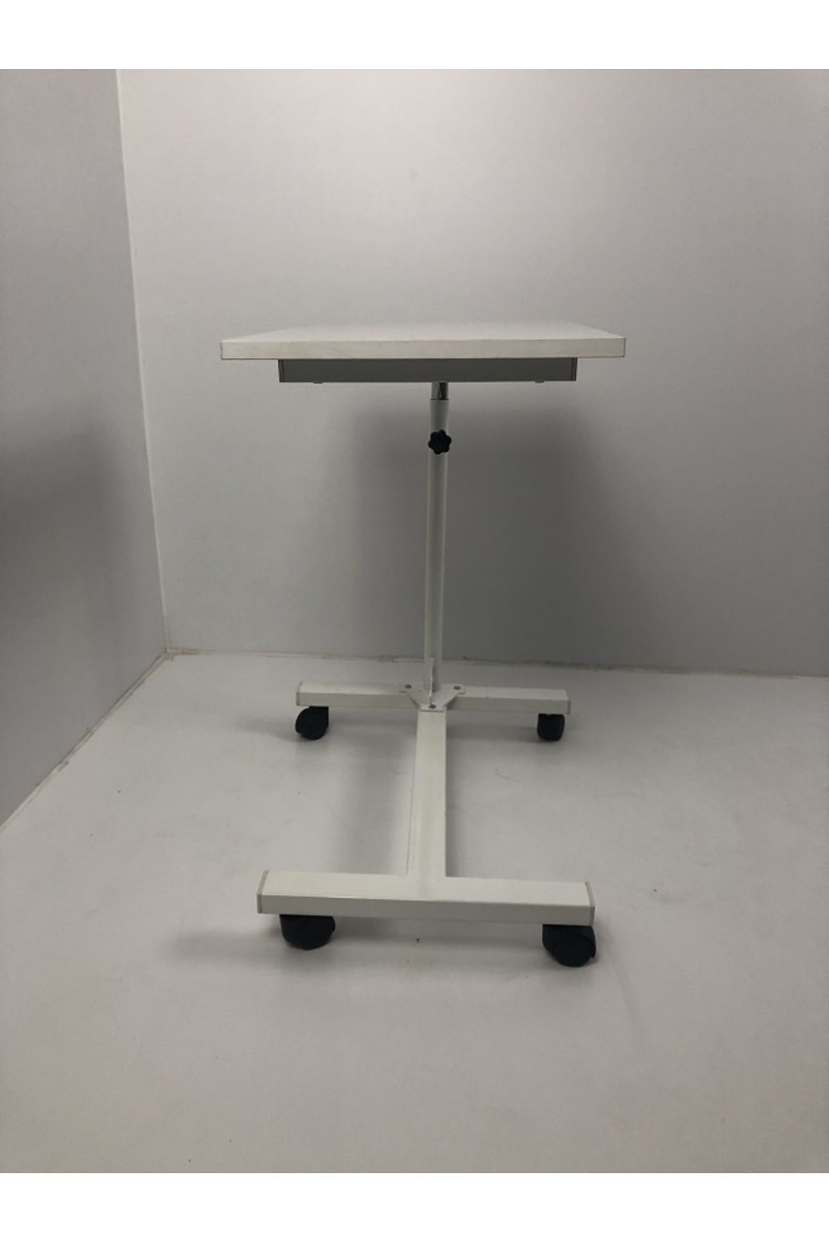 Nextmed Hasta Yemek Masasi