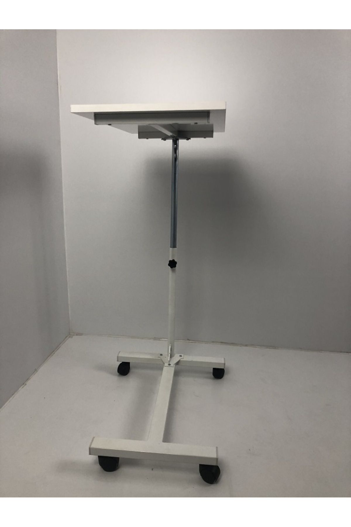 Nextmed Hasta Yemek Masasi