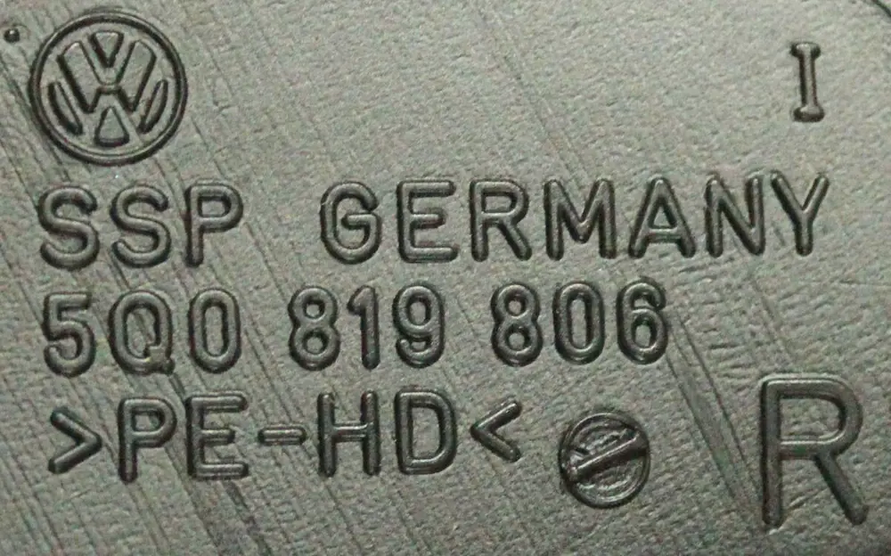 Havalandırma Kanalı - Alt Ayak (VW Orjinal)(5Q0819806)(VW Golf 7)