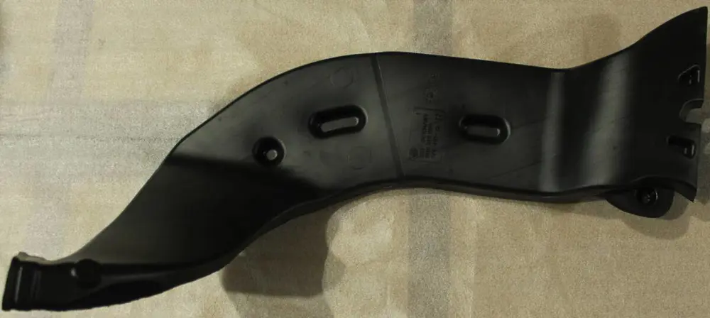 Havalandırma Kanalı - Alt Ayak (VW Orjinal)(5Q0819806)(VW Golf 7)