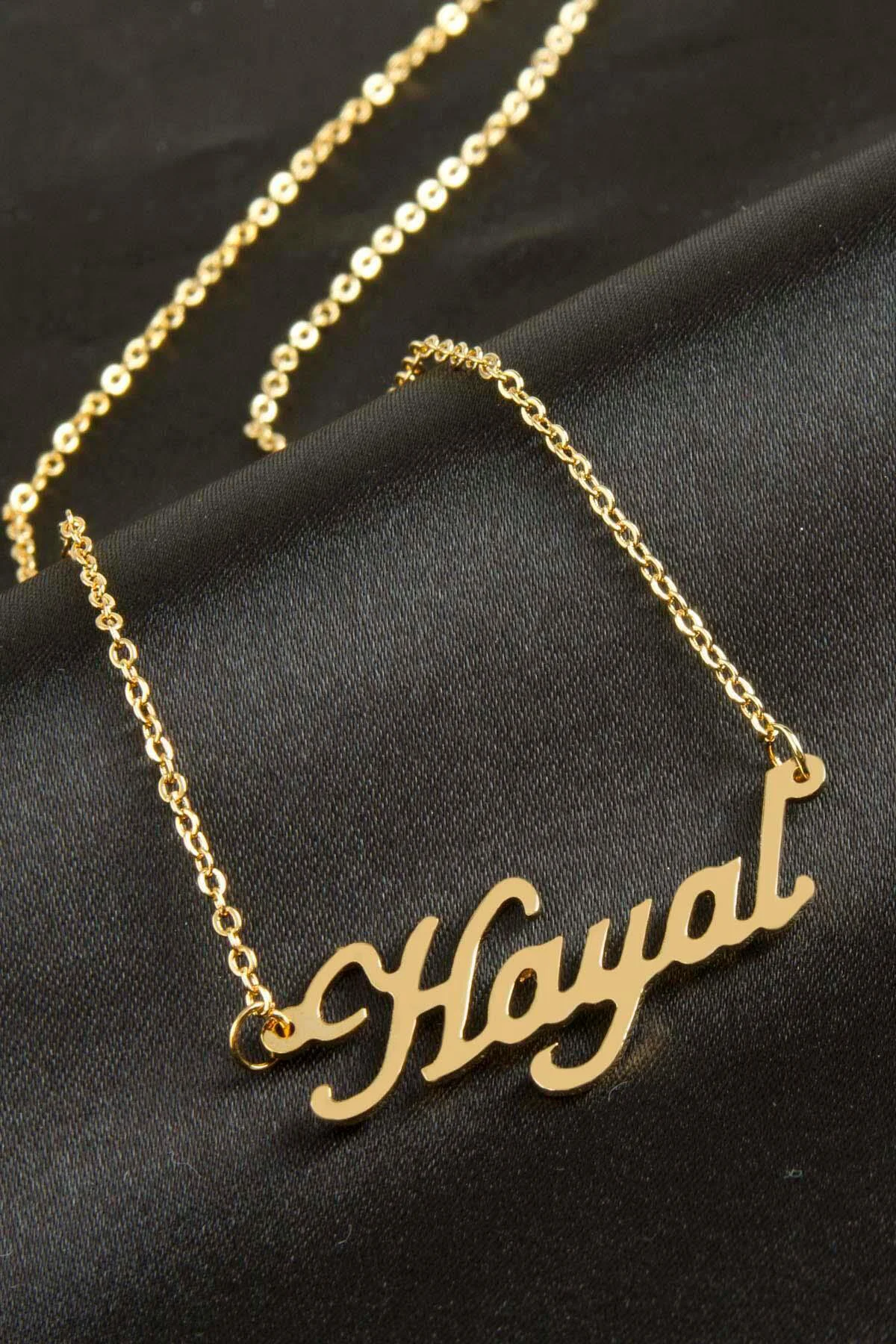 Hayal isimli kolye (Kişiye Özel) Hayal isimli kolye (Kişiye Özel)