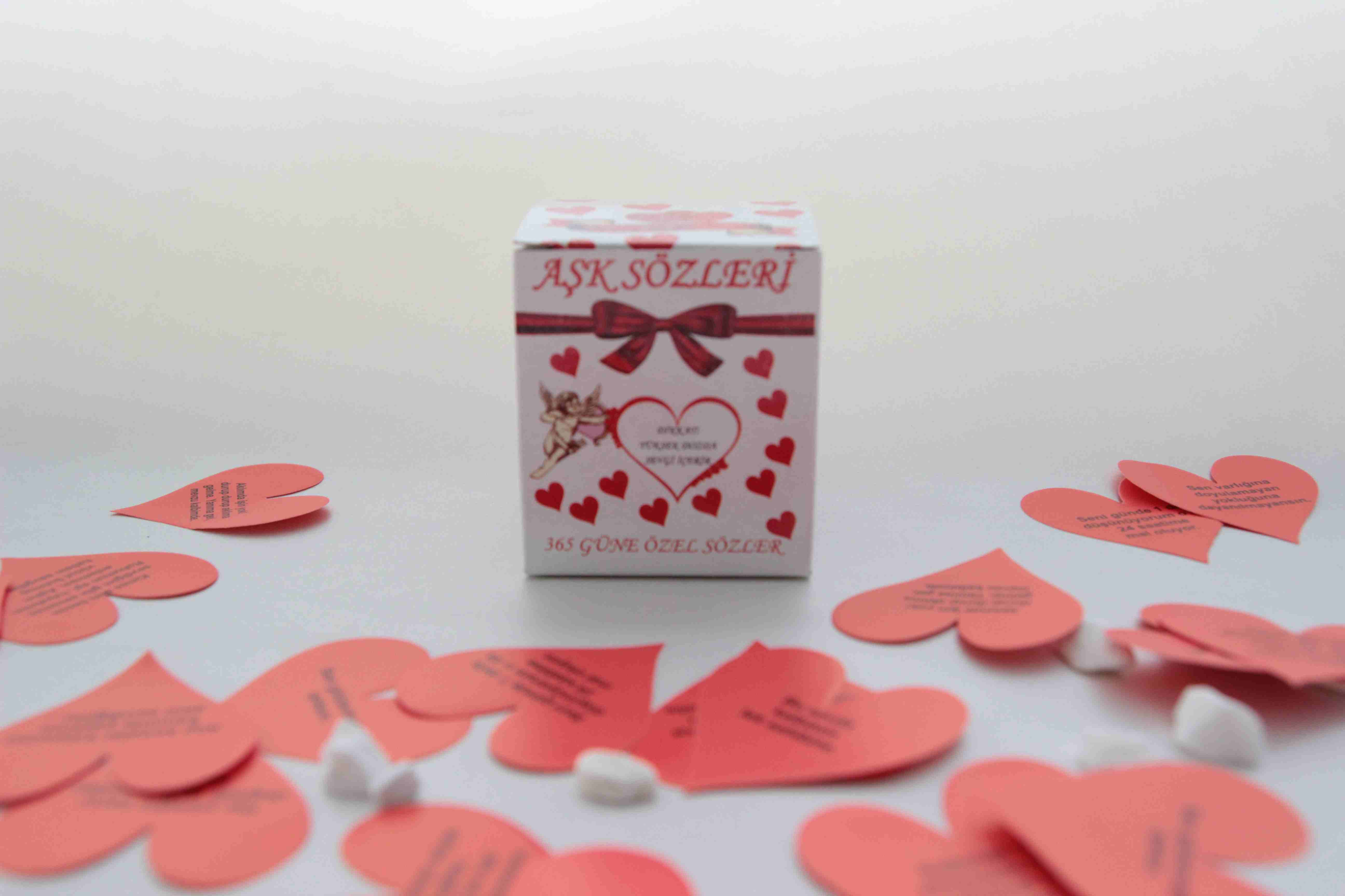 Home Hediye Kutusu Kolye, Su Matarası, Love You Kupa, Aşk Sözleri