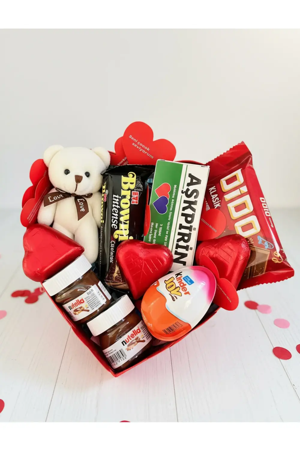 Hediye Kutusu Sevgiliye - Mini Ayıcık - Kalp Çikolata - Aşkpirin