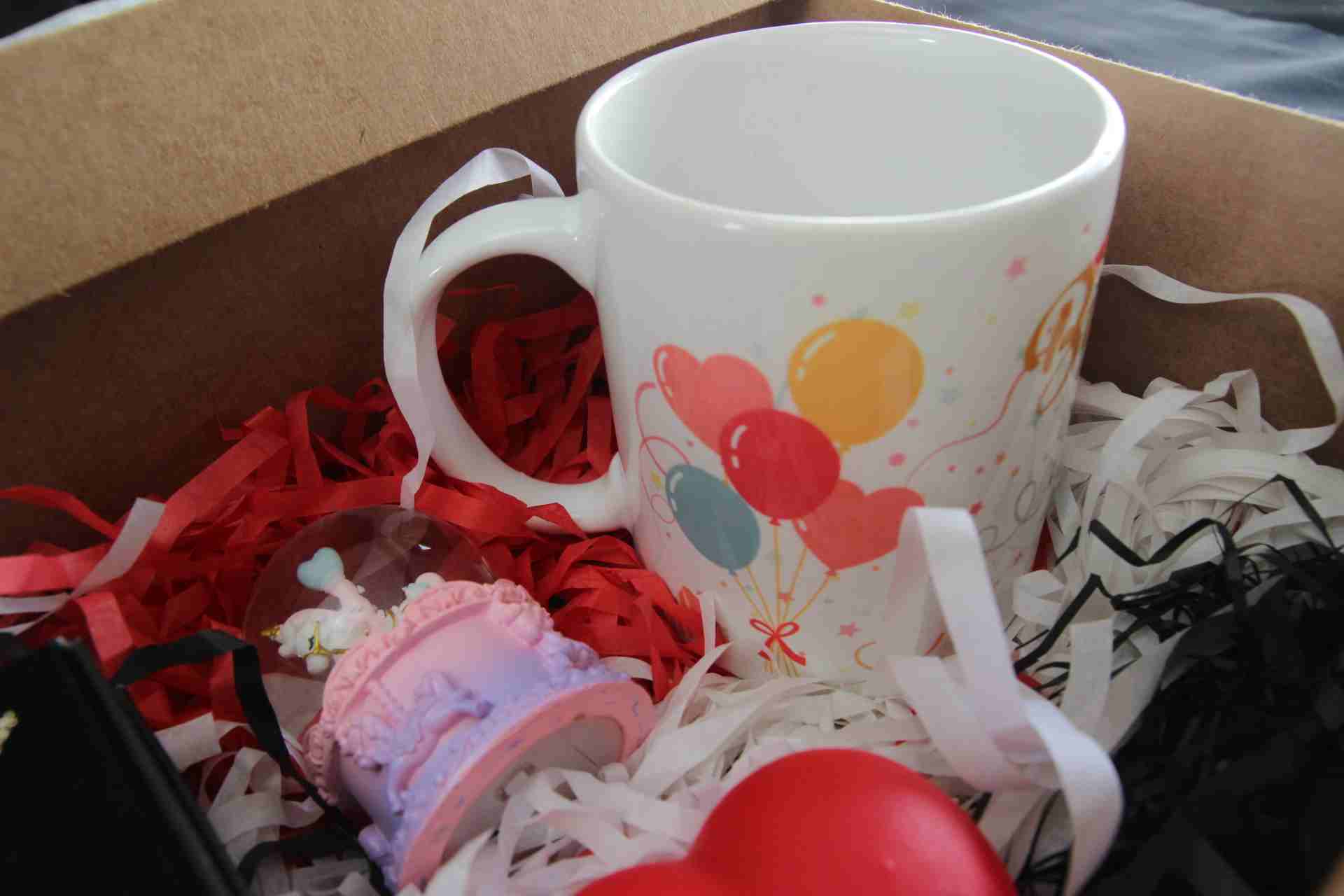 Home Hediye Kutusu Unicorn İşıklı Küre Papatya Kolye Doğum Günü Kupa Bardak İşıklı Kalp Seti