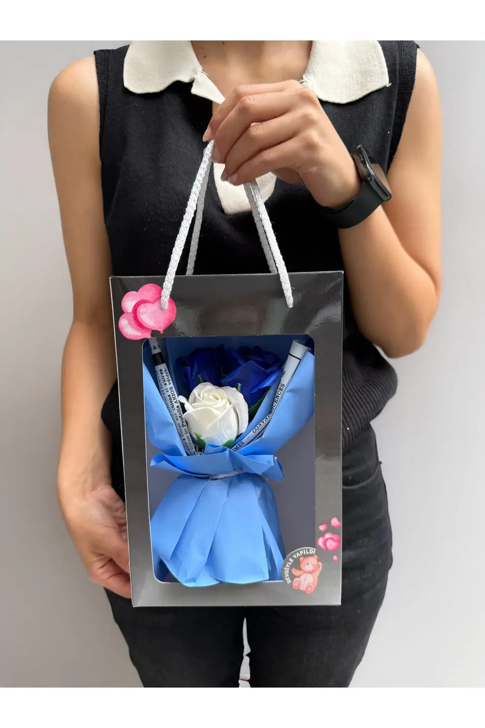 Hediye Kutusunda Gül Buketi - Sevgili Hediyesi - Sevgiliye Alınac