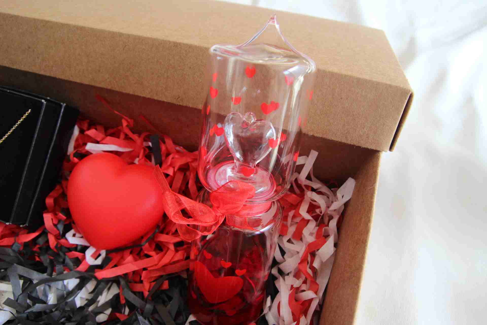 Home Hediye Seti Aşk Ölçer Özel Kutusunda Papatya Kolye Ve İşıklı Mini Kalp