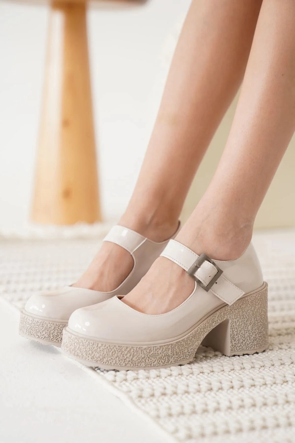 Helen Kadın Bej Rugan Günlük Ayakkabı