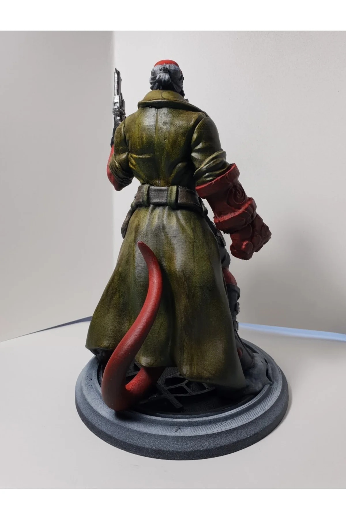 Hellboy Marvel Boyalı Figür 26 Cm (dev Boy)