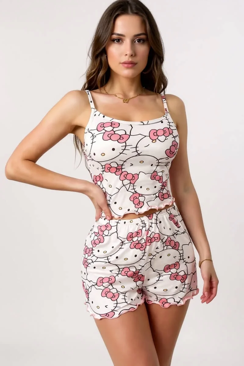 Hello Kitty Baskılı Askılı Şortlu Pijama Takımı - Konfor ve Şıklık Bir Arada
