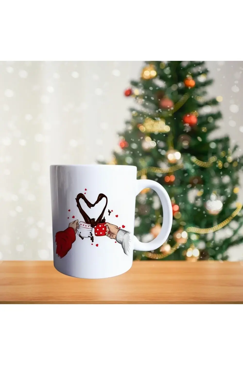 Hello Kitty - Kırmızı Elbiseli - Disnep Temalı Porselen Kupa