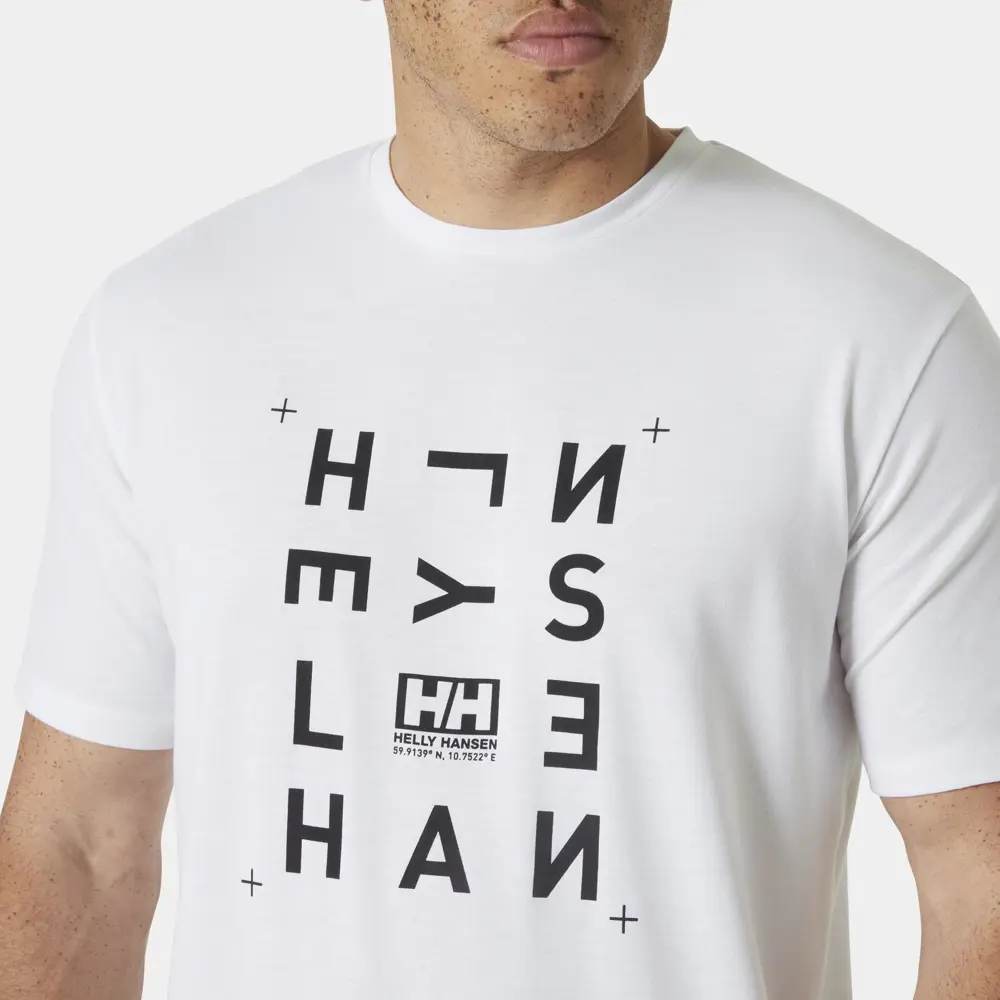HELLY HANSEN SKOG RECYCLED GRAPHIC T-SHIRT HHA.63082White HELLY HANSEN SKOG RECYCLED GRAPHIC T-SHIRT HHA.63082White