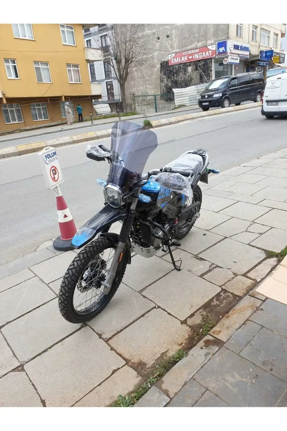 Hero X Pulse Ön Cam 2020-2025 Model 46cm Füme Renkli 4mm