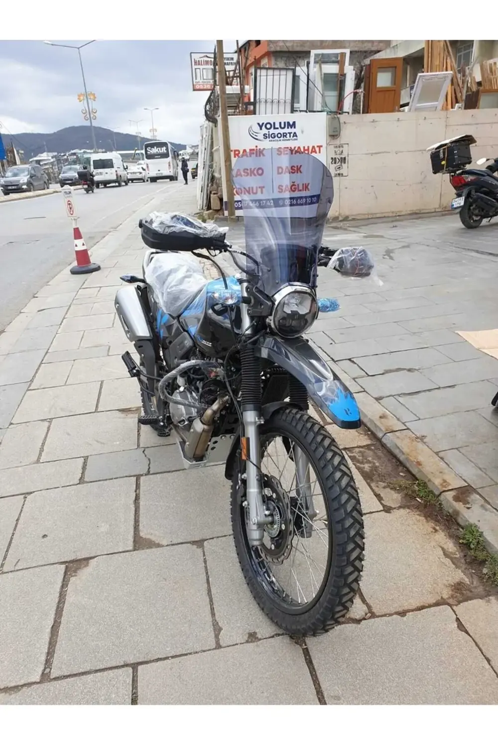 Hero X Pulse Ön Cam 2020-2025 Model 46cm Füme Renkli 4mm