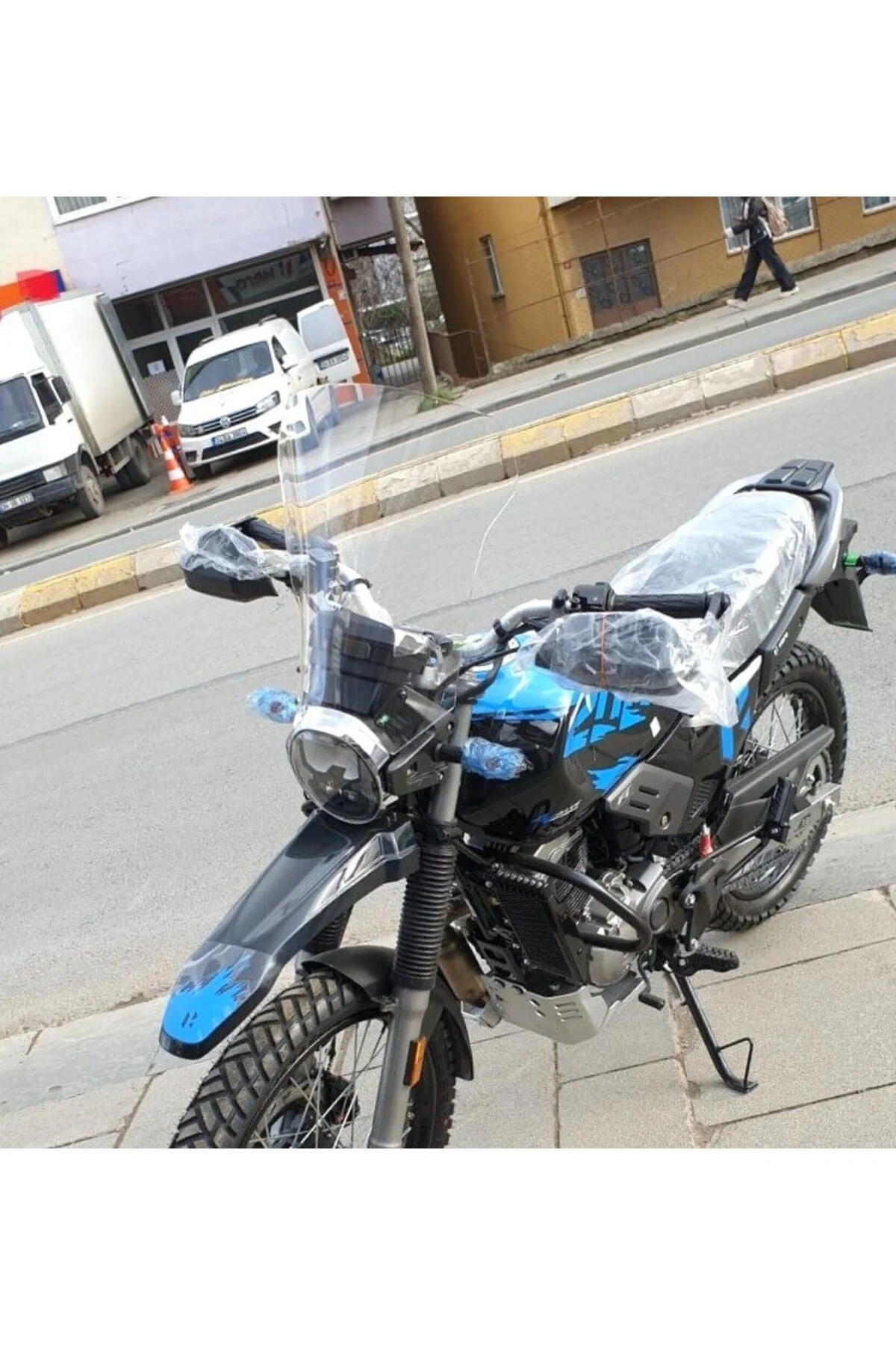 Hero X Pulse Ön Cam 2020-2026 Model 46cm Şeffaf Renkli 4mm