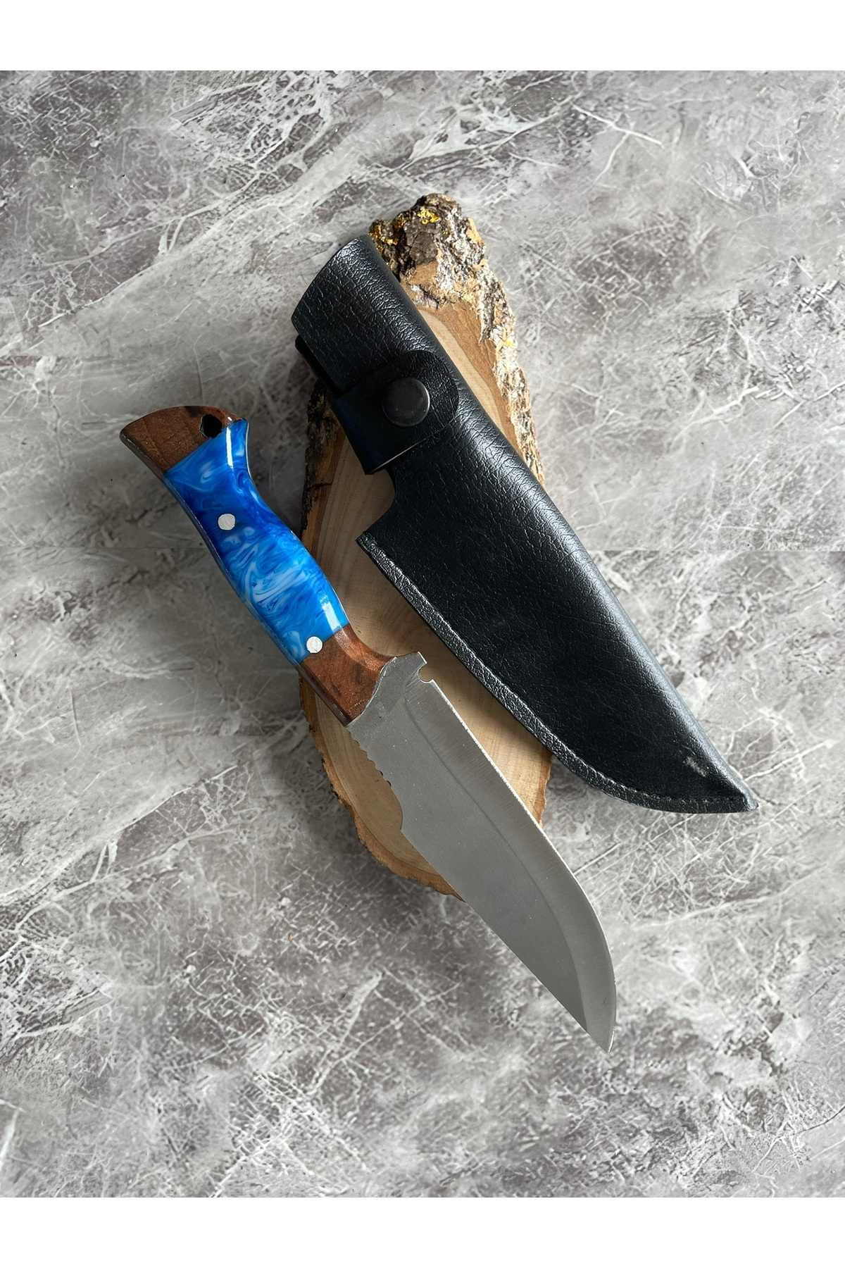 Hibrit Mavi Epoksi Kabzeli El Yapımı Kılıflı Kamp ve Av Bıçağı – 