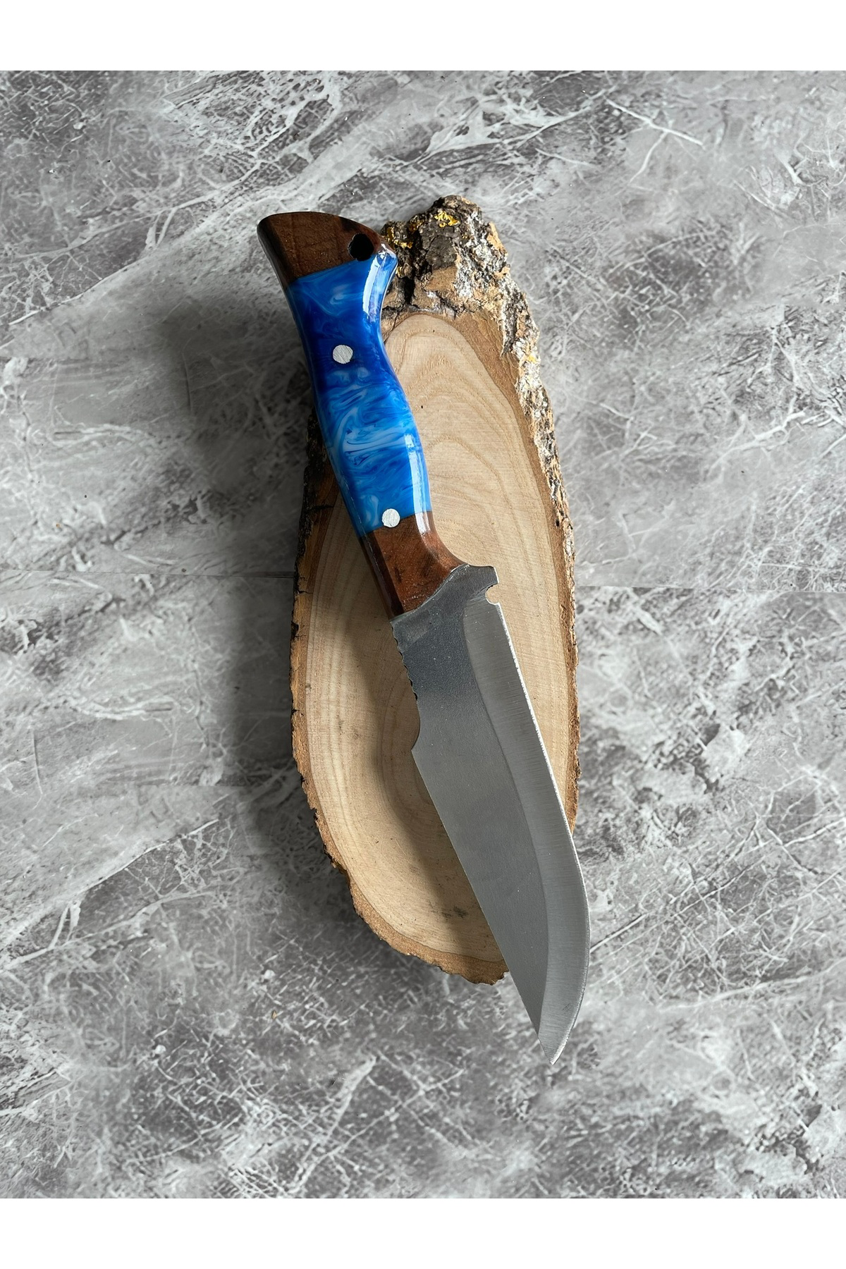 Hibrit Mavi Epoksi Kabzeli El Yapımı Kılıflı Kamp ve Av Bıçağı – 