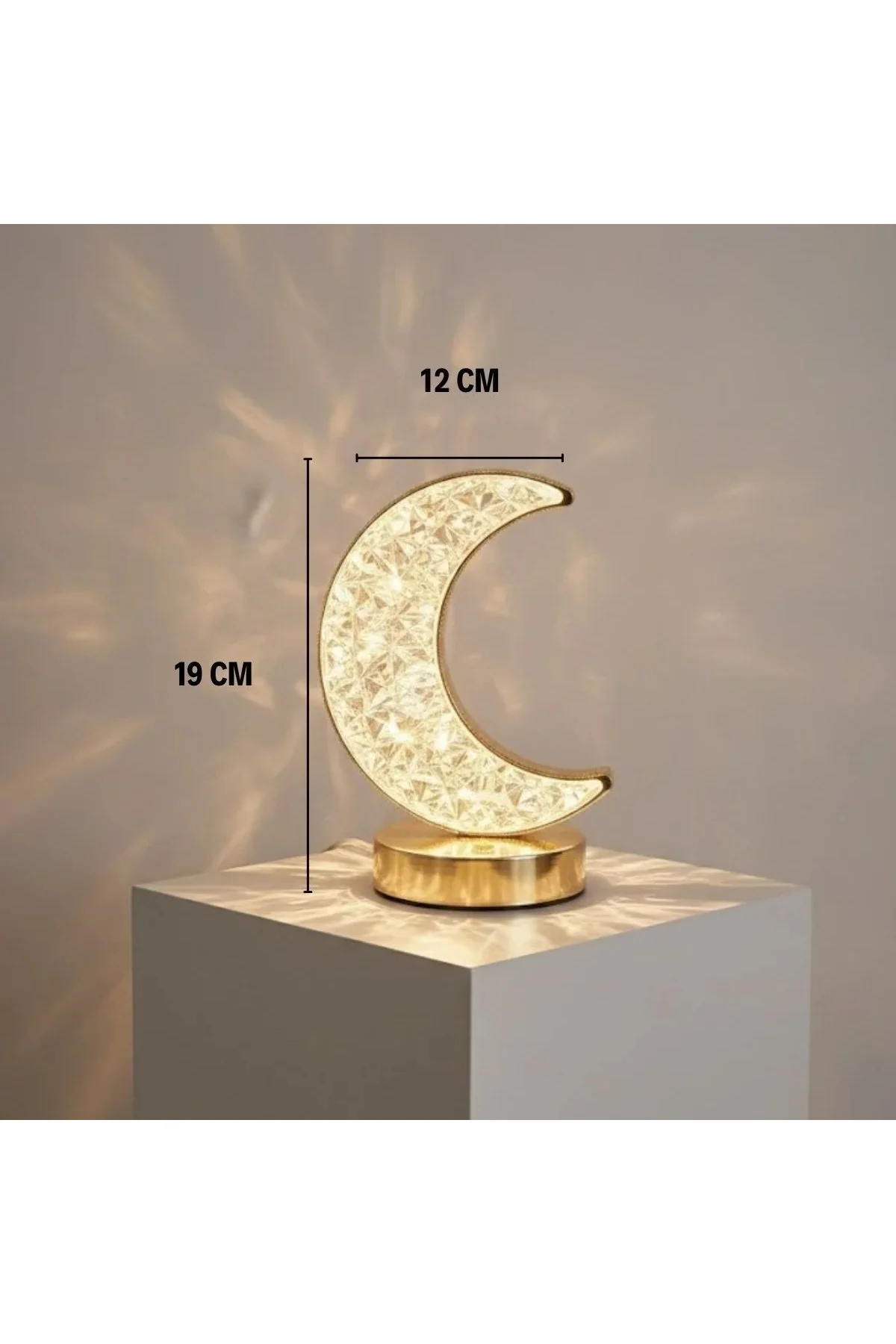 Hilal AY Model Kristal LED Masa Lambası – Dokunmatik, 3 Renk Işık Modlu, Şarjlı Mini Dekoratif Gece Hilal AY Model Kristal LED Masa Lambası – Dokunmatik, 3 Renk Işık Modlu, Şarjlı Mini Dekoratif Gece