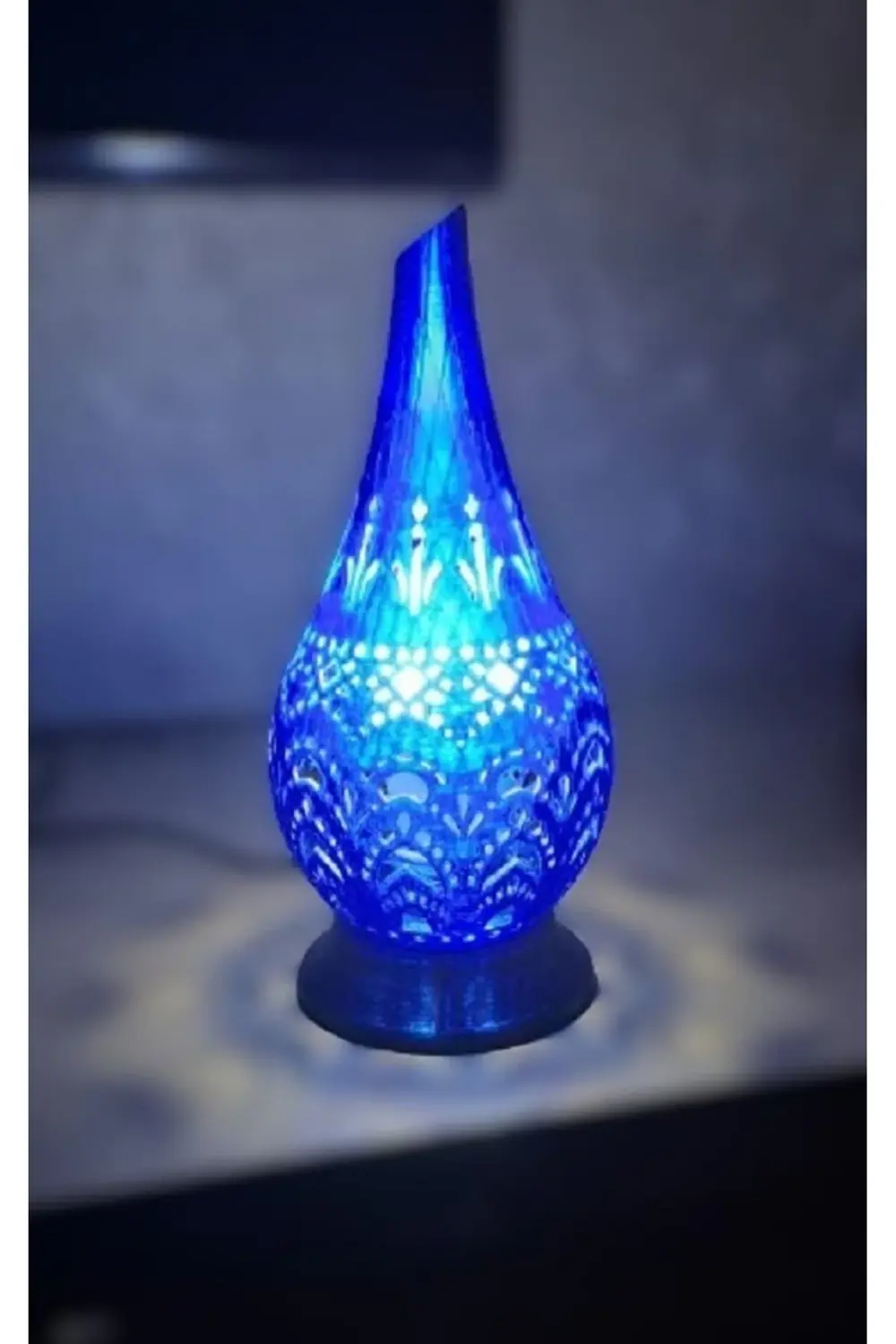 Hint motifli, kandil şeklinde gece lambası