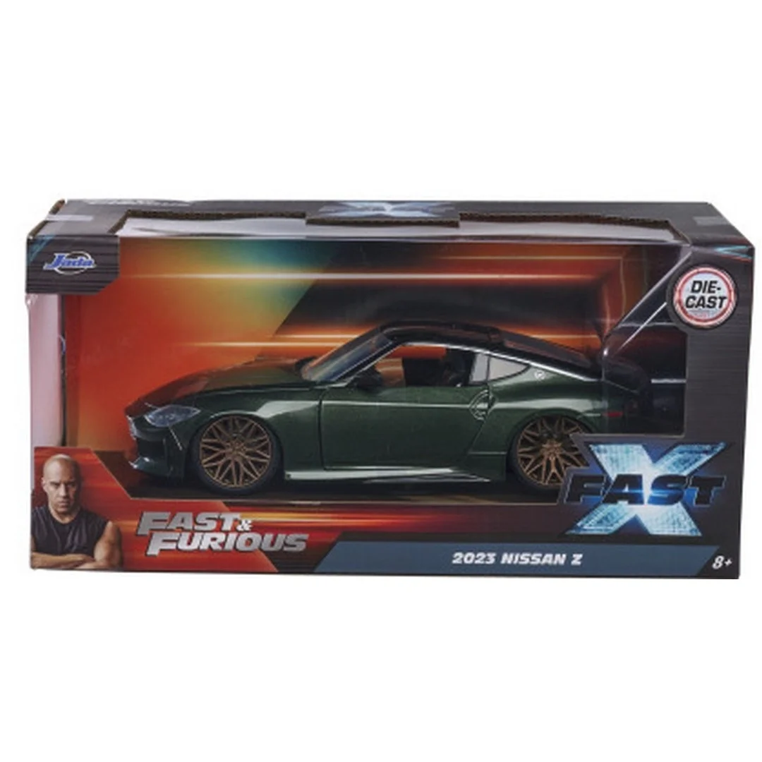 Hızlı  Öfkeli 2023 Nissan 1:24 (F10) Model Aracı