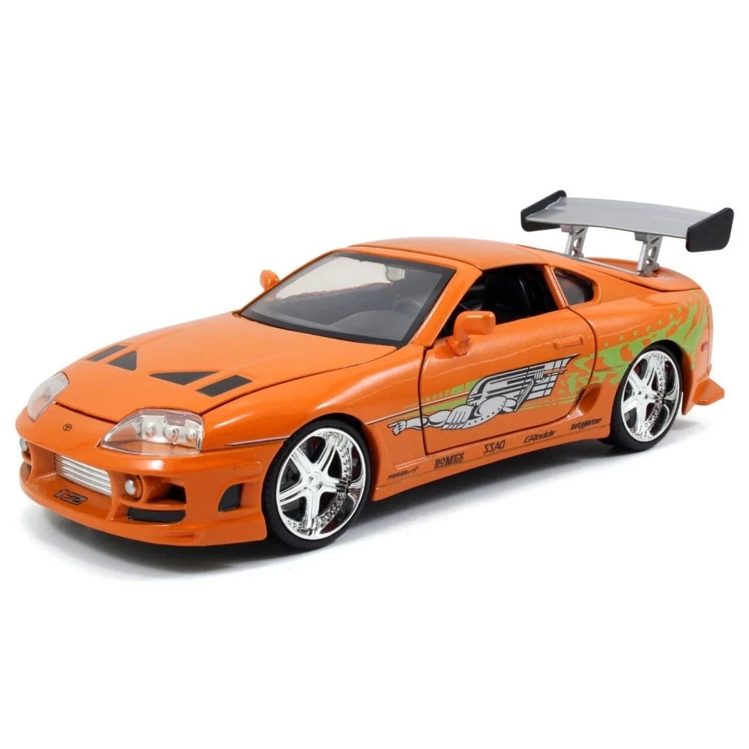 Hızlı ve Öfkeli 1995 Toyota Supra Model Aracı ve Figürü