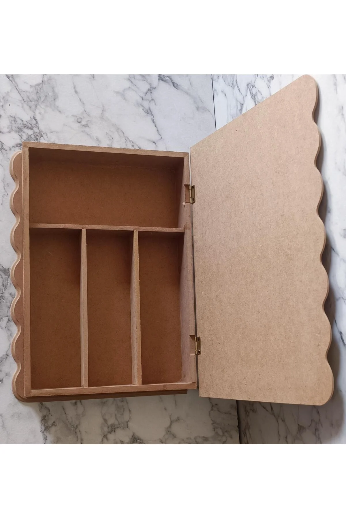 Hobi Adn 90204 Kutu Ahşap HAM MDF Dalgalı Kenar 4 Bölme Kutuda Sevk El Yapım - Görsel 4