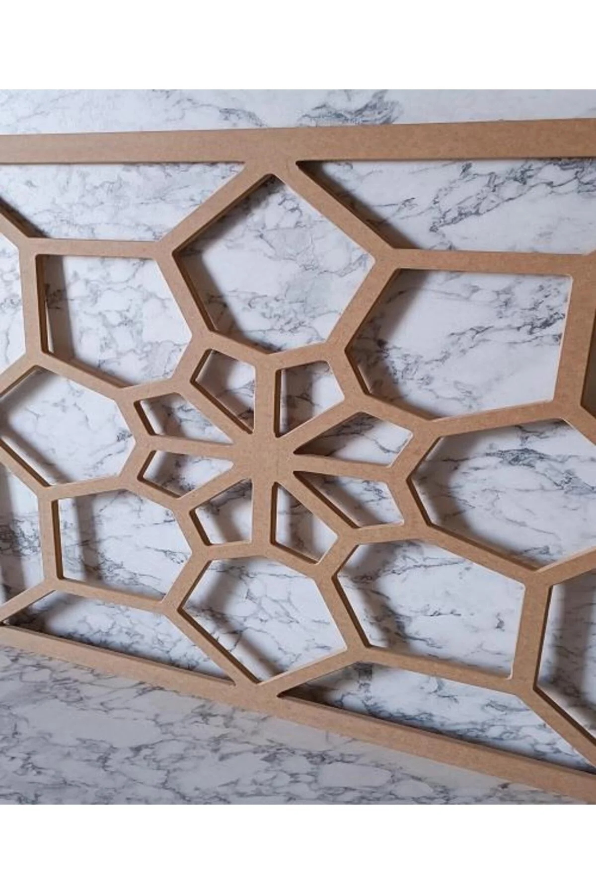 Hobi Adn 90230 Dekoratif Çerçeve Çiçek Motifli Ahşap MDF HAM CNC Kesim El Yapım Hobi Adn 90230 Dekoratif Çerçeve Çiçek Motifli Ahşap MDF HAM CNC Kesim El Yapım - Görsel 7
