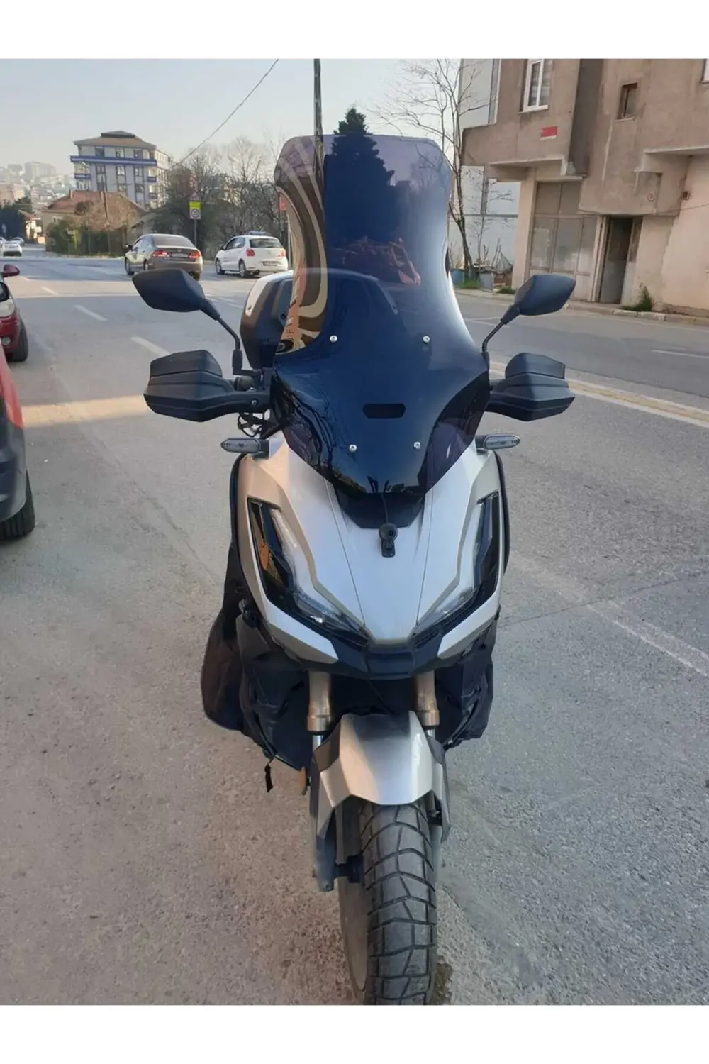 Honda Adv 350 Ön Cam 2023-2025 Model 72cm Siyah Renkli 4mm UZUN